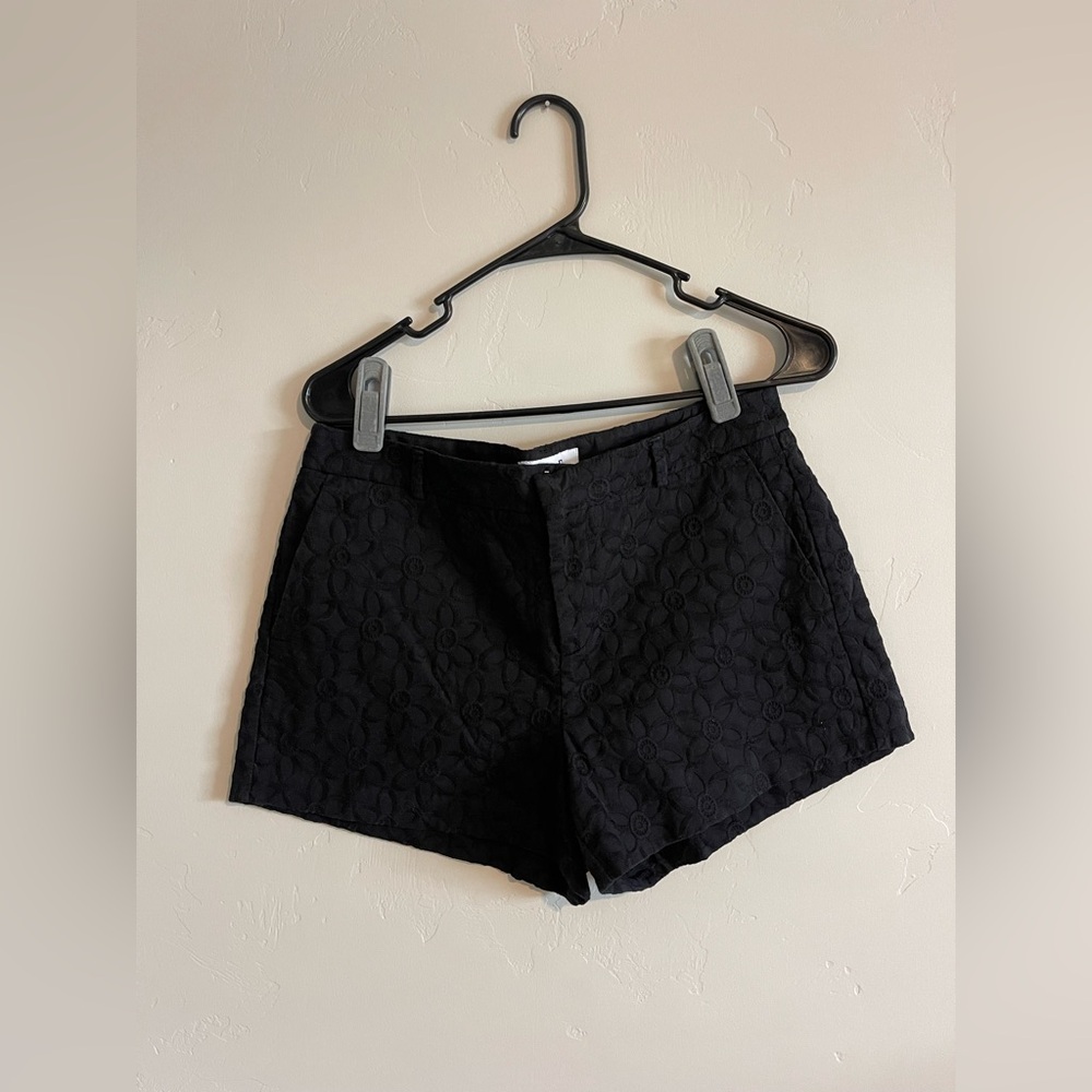 Elle Black Textured High Waist Shorts